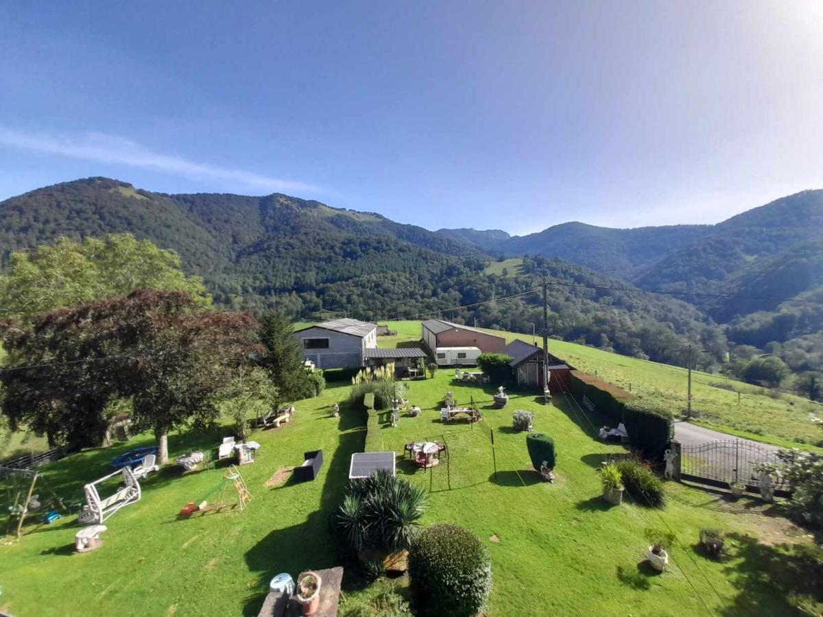 ホテル Ferme Arboucau Peyrouse エクステリア 写真